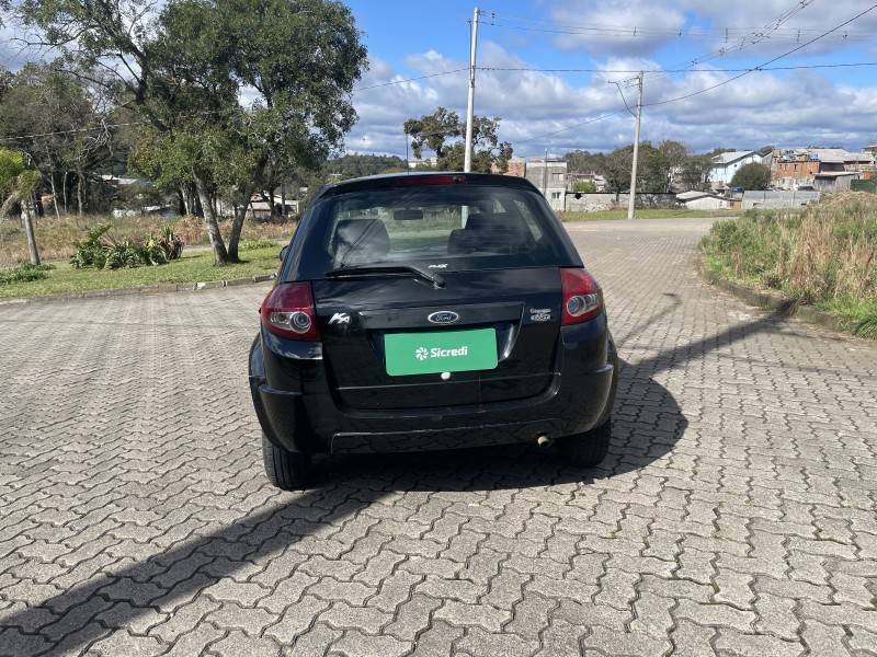 FORD - KA - 2009/2009 - Preta - R$ 23.900,00